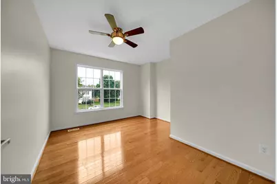 8684 Nagle Street, Manassas, VA 20110 - Photo 27
