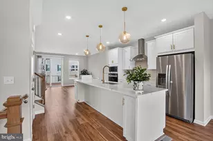 9399 Barnes Loop, Manassas, VA 20110 - Photo 3