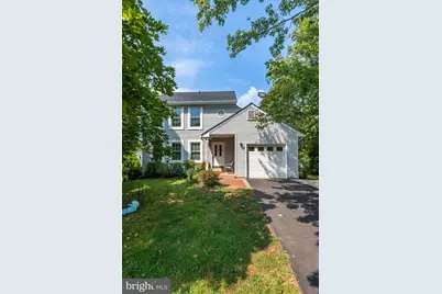 9208 Robin Lynn Court, Manassas, VA 20110 - Photo 3