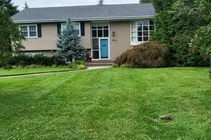 9010 Longstreet Dr, Manassas, VA 20110 - Photo 3