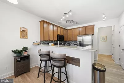 9202 Charleston Drive #207, Manassas, VA 20110 - Photo 5