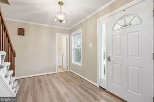 8878 Sweetbriar St, Manassas, VA 20110 - Photo 3