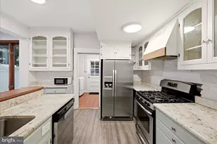 9229 Portner Ave, Manassas, VA 20110 - Photo 3
