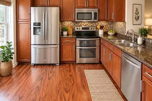8838 Lane Scott Ct, Manassas, VA 20110 - Photo 5