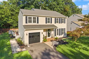10276 Cedar Ridge Dr, Manassas, VA 20110 - Photo 1