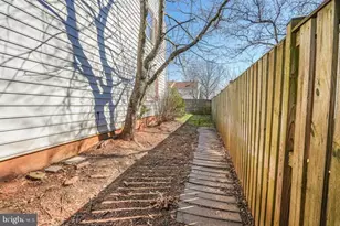 9158 Kershaw Ct, Manassas, VA 20110 - Photo 25