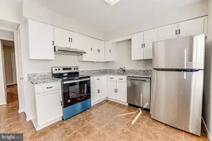 9158 Kershaw Ct, Manassas, VA 20110 - Photo 7