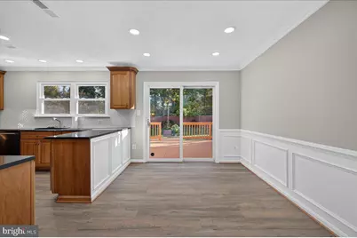 8753 Country Lane, Manassas, VA 20110 - Photo 11