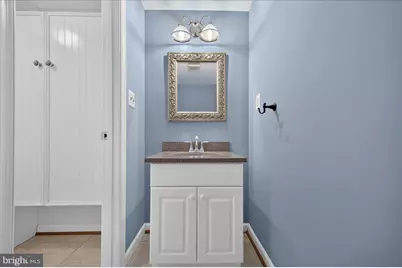 8753 Country Lane, Manassas, VA 20110 - Photo 35