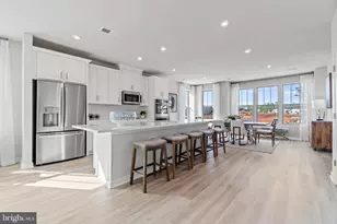 1108B Dabney Dr, Manassas Park, VA 20111 - Photo 5