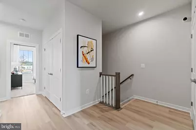 1110B Dabney Drive, Manassas Park, VA 20111 - Photo 17