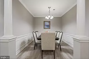 9720 Holmes Pl, Manassas Park, VA 20111 - Photo 7