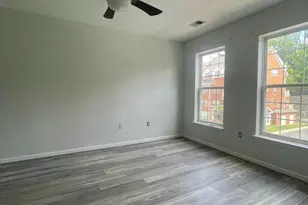 9713 Handerson Pl, Manassas Park, VA 20111 - Photo 7