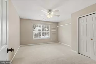 9212 Zachary Ct, Manassas Park, VA 20111 - Photo 35