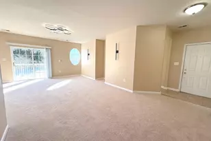 9710 Handerson Pl, Manassas Park, VA 20111 - Photo 15