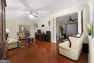 9713 Handerson Pl, Manassas Park, VA 20111 - Photo 7