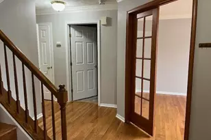 9255 Matthew Dr, Manassas Park, VA 20111 - Photo 3