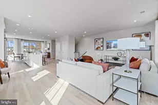 1105B Dabney Dr, Manassas Park, VA 20111 - Photo 11