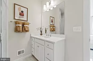 1107B Dabney Dr, Manassas Park, VA 20111 - Photo 23