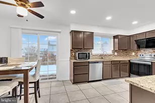 9242 Jessica Dr, Manassas Park, VA 20111 - Photo 9