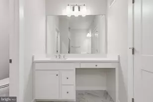 201 Park Central Ter, Manassas Park, VA 20111 - Photo 21