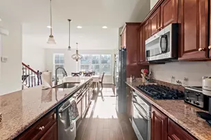 9002 Phita Ln, Manassas Park, VA 20111 - Photo 9