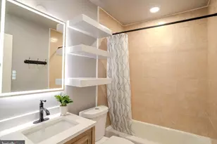 114 Colburn Dr, Manassas Park, VA 20111 - Photo 9