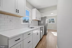 188 Holden Dr, Manassas Park, VA 20111 - Photo 17