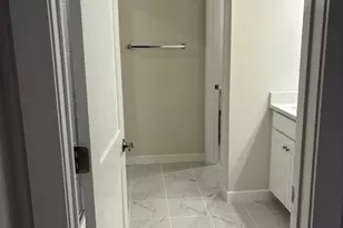 1014A Mays Ln, Manassas Park, VA 20111 - Photo 5