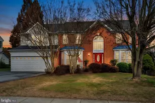 9309 E Carondelet Dr, Manassas Park, VA 20111 - Photo 1