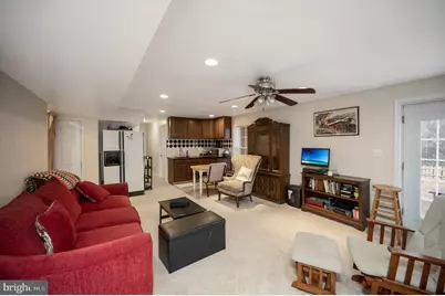 9309 E Carondelet Drive, Manassas Park, VA 20111 - Photo 51