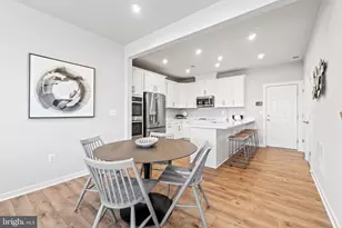 1110A Dabney Dr, Manassas Park, VA 20111 - Photo 5