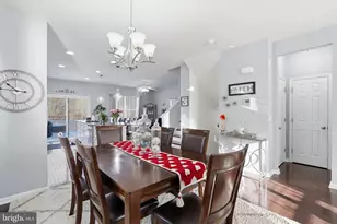 9052 Isabel Ln, Manassas Park, VA 20111 - Photo 15