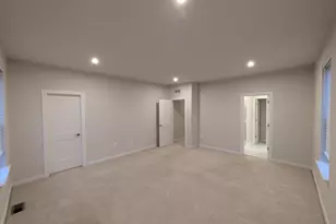610 Percy Pl, Manassas Park, VA 20111 - Photo 11