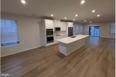 610 Percy Place, Manassas Park, VA 20111 - Photo 5