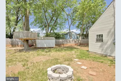 89 Meeker Court, Manassas Park, VA 20111 - Photo 17