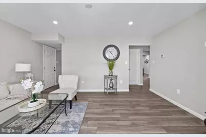 186 Lambert Drive, Manassas Park, VA 20111 - Photo 5