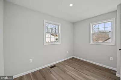 186 Lambert Drive, Manassas Park, VA 20111 - Photo 29