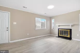 8660 Madera Ct, Manassas Park, VA 20111 - Photo 5