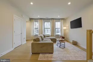 203 Park Central Ter, Manassas Park, VA 20111 - Photo 5