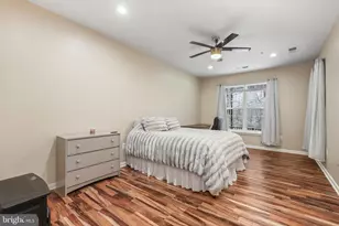 9724 Holmes Pl, Manassas Park, VA 20111 - Photo 7