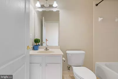 9766 Corbett Circle, Manassas Park, VA 20111 - Photo 19