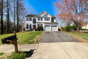 9300 Bradley Ct, Manassas Park, VA 20111 - Photo 7