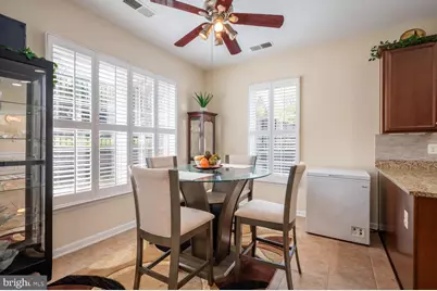 9713 Handerson Place #UNIT 104, Manassas Park, VA 20111 - Photo 13