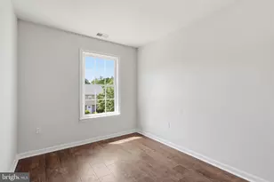 305 Moseby Ct, Manassas Park, VA 20111 - Photo 13