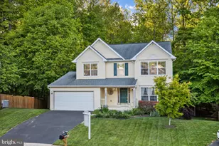 9403 Katelyn Ct, Manassas Park, VA 20111 - Photo 1