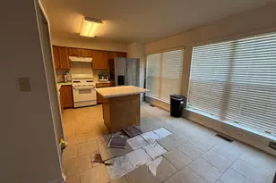 9205 Kristy Dr, Manassas Park, VA 20111 - Photo 7