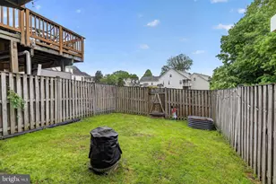 9438 Black Hawk Ct, Manassas Park, VA 20111 - Photo 29