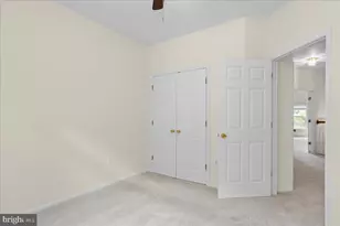 9812 Pickens Pl, Manassas Park, VA 20111 - Photo 15