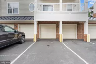 9724 Holmes Pl, Manassas Park, VA 20111 - Photo 49